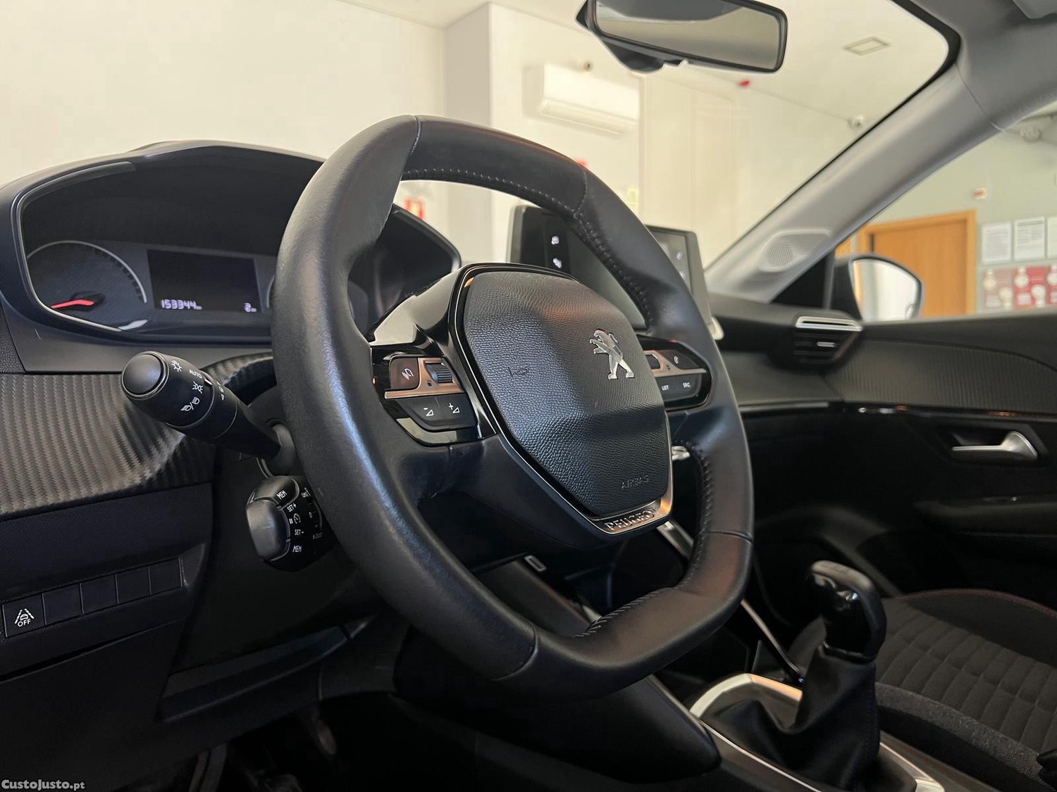 Peugeot 208 1.2 PureTech Active — fotografia 12