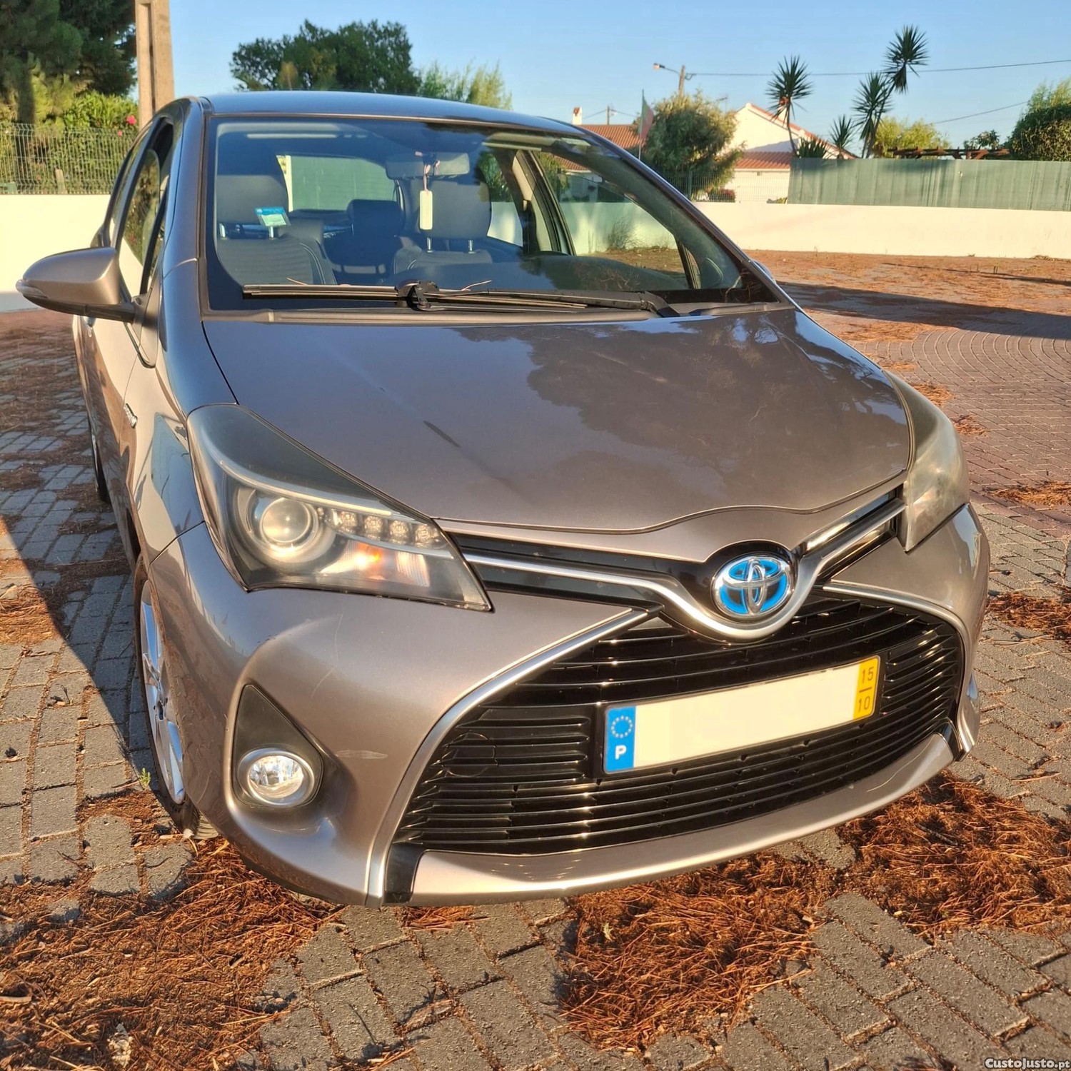 Toyota Yaris Hybrid — fotografia 10