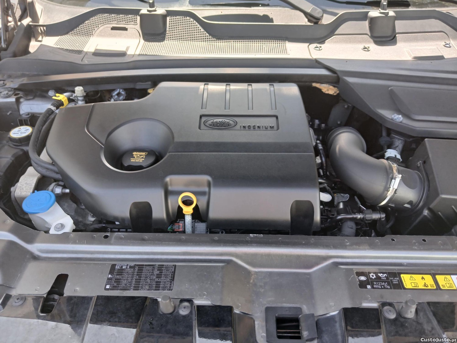 Land Rover Discovery 2.0 td4 sport 7 lug. — fotografia 3