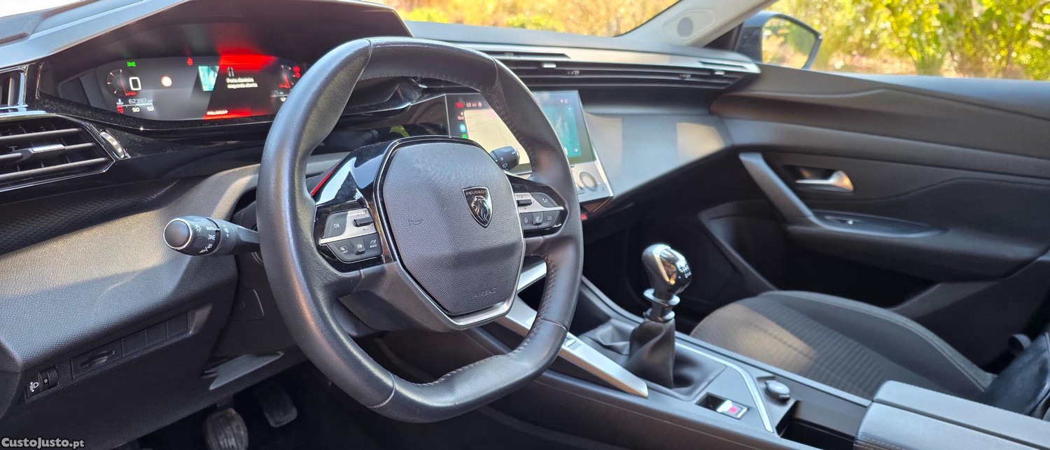 Peugeot 308 62390kms — fotografia 7