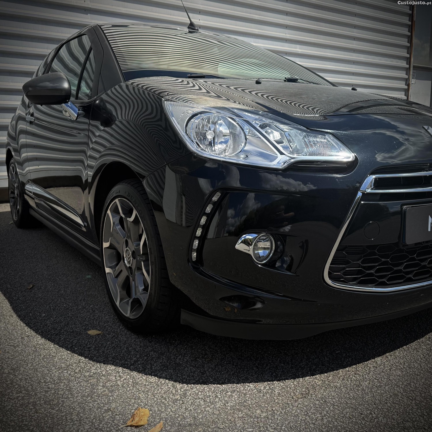 Citroën DS3 1.6 HDI Cabrio Sportchic — fotografia 5