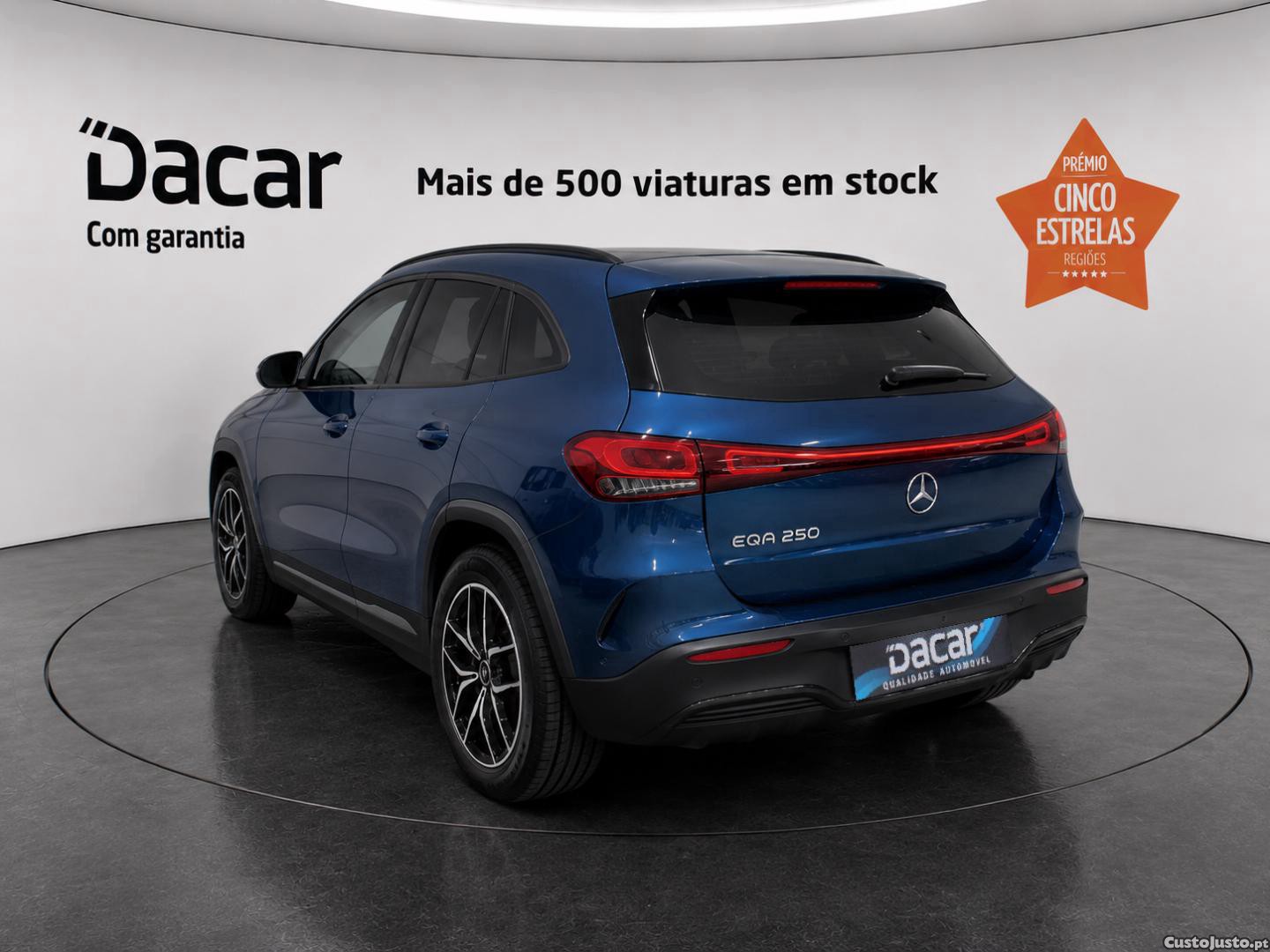 Mercedes-Benz EQA AMG PACK NIGHT 66,5 Kwh (AUTO) — fotografia 4