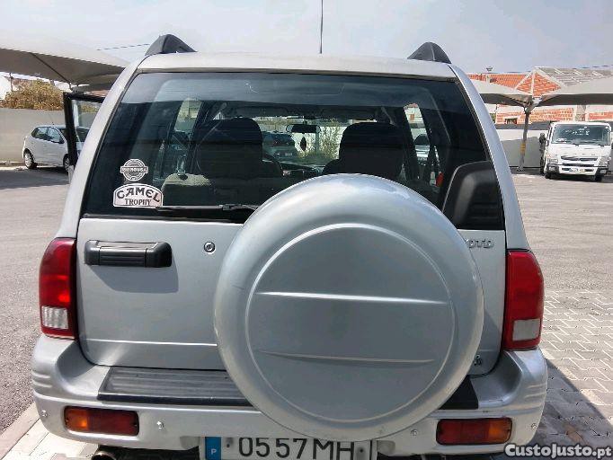 Suzuki Grand Vitara 2.0 TD AC ve — fotografia 4