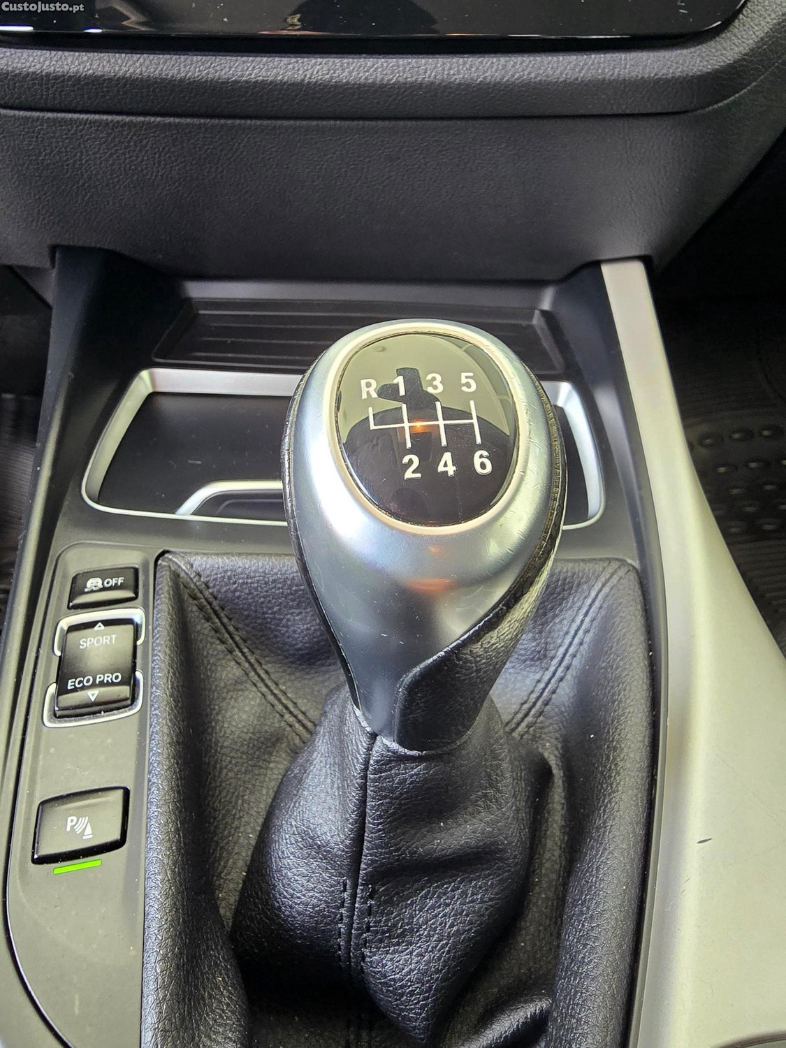 BMW 116 d EfficientDynamics — fotografia 6