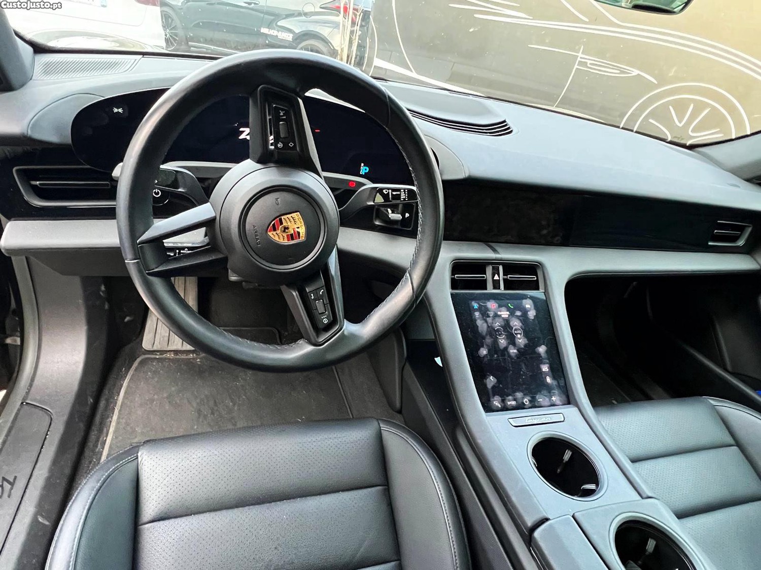 Porsche Taycan Bateria Performance Plus — fotografia 4