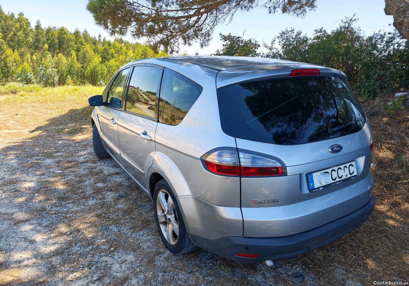 Ford S-Max 1.8 tdci Titanium — fotografia 7