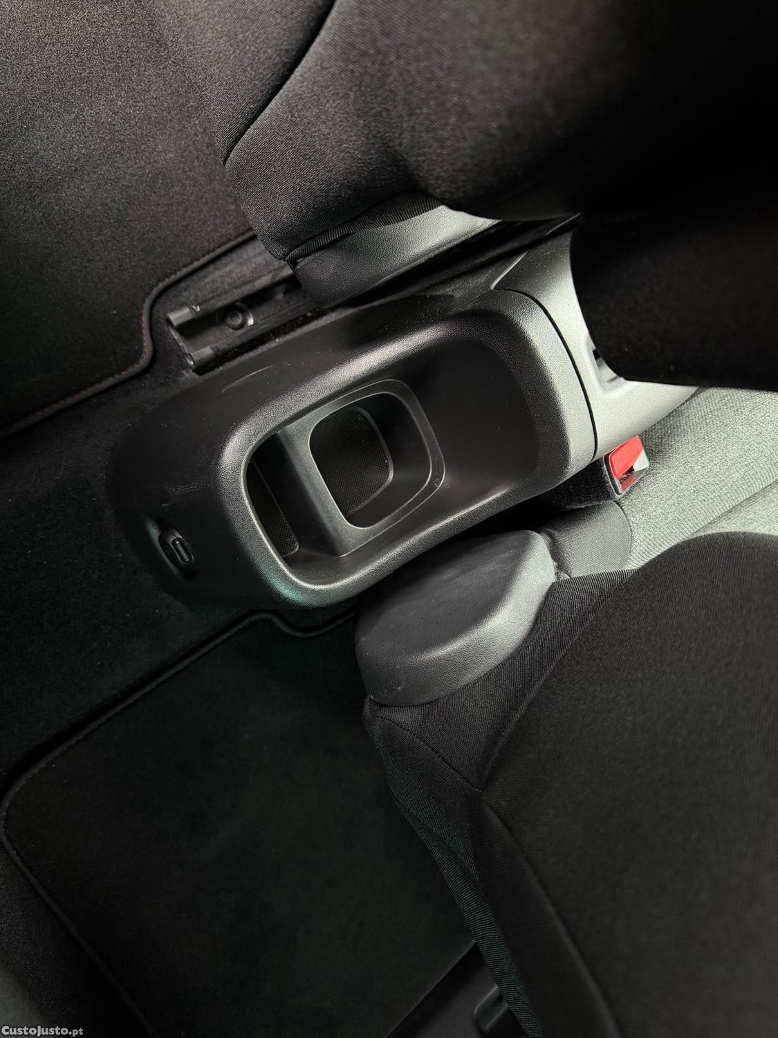 Citroën C3 1.2 PureTech C-Series — fotografia 6