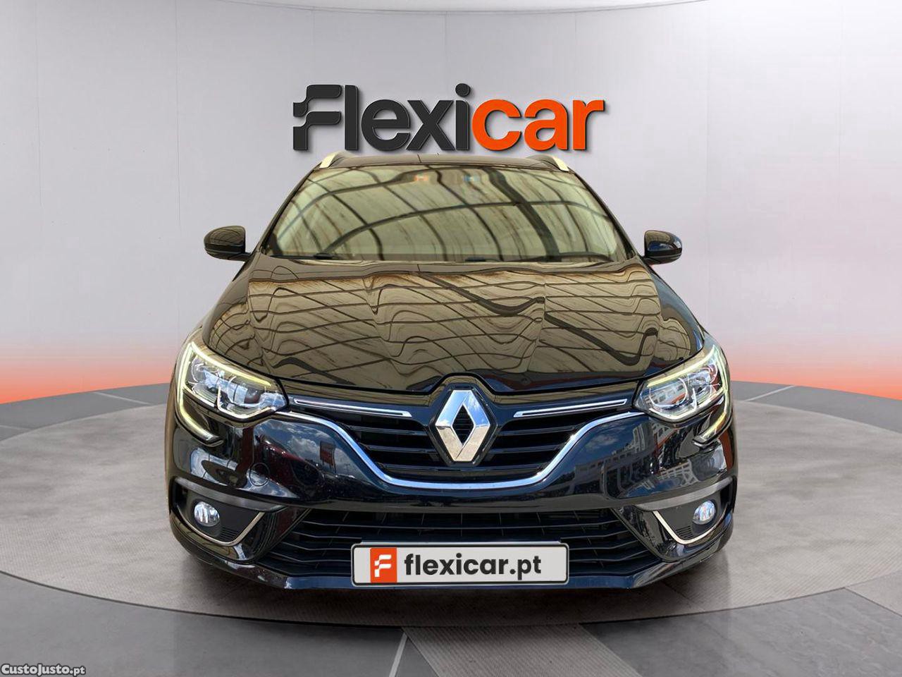 Renault Mégane Sport Tourer 1.3 TCe Limited — fotografia 17