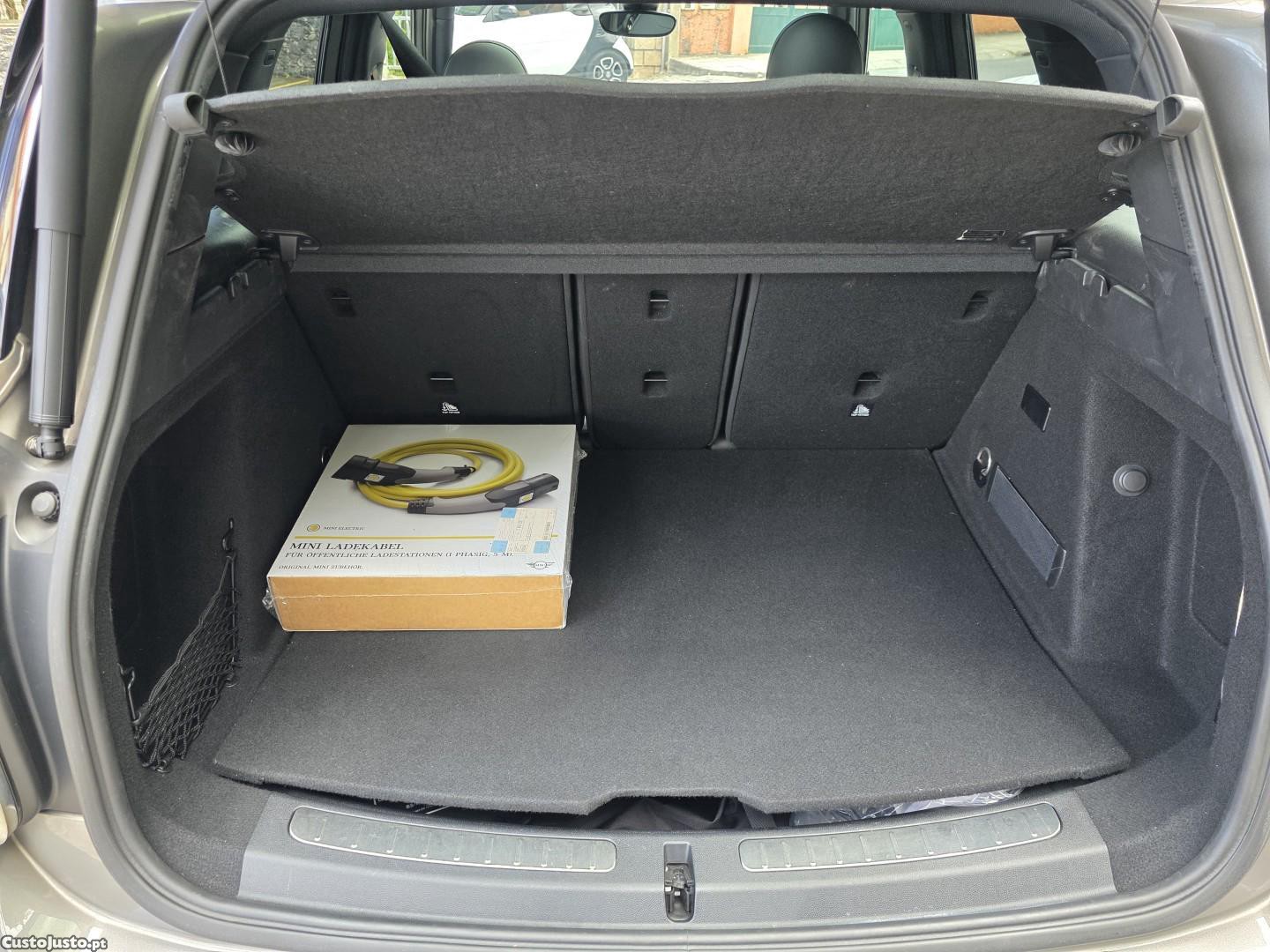 MINI Countryman Cooper SE ALL4 Auto — fotografia 44