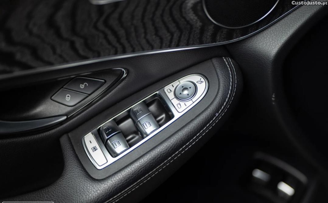 Mercedes-Benz GLC 300 300 E 4Matic — fotografia 5