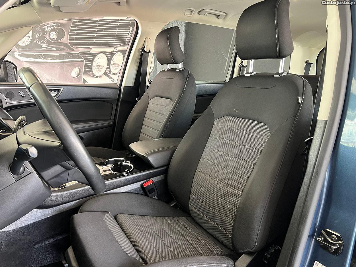 Ford Galaxy 2.0 TDCi Trend — fotografia 19