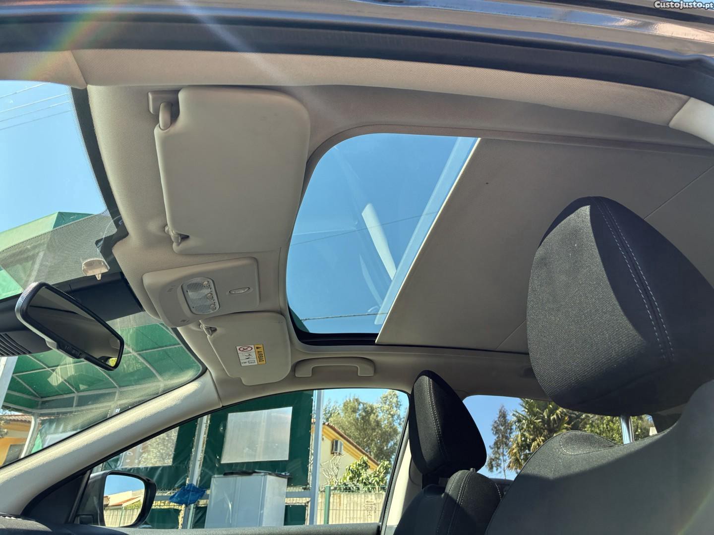 Nissan Qashqai 1.5 dCi Tekna — fotografia 13
