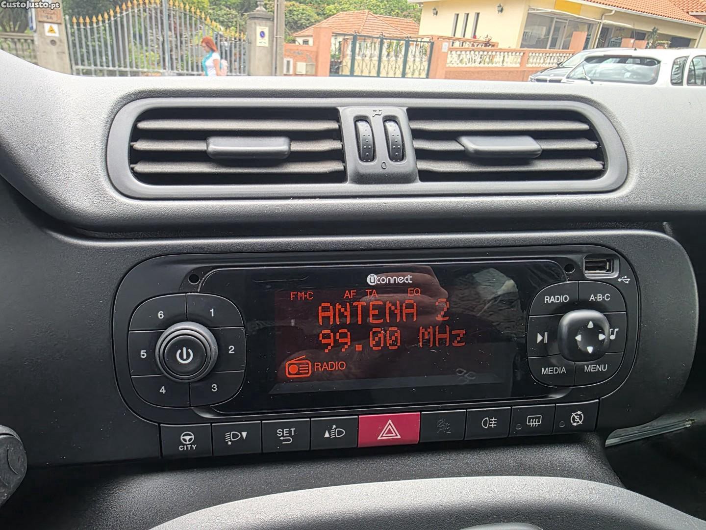 Fiat Panda 1.2 Lounge — fotografia 7
