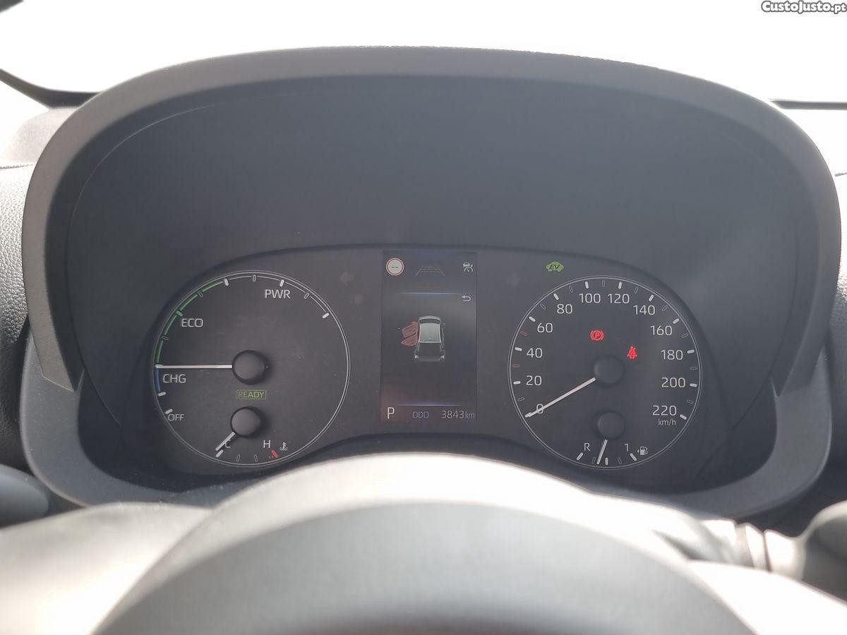 Toyota Yaris 1.5 HDF Comfort Plus — fotografia 5