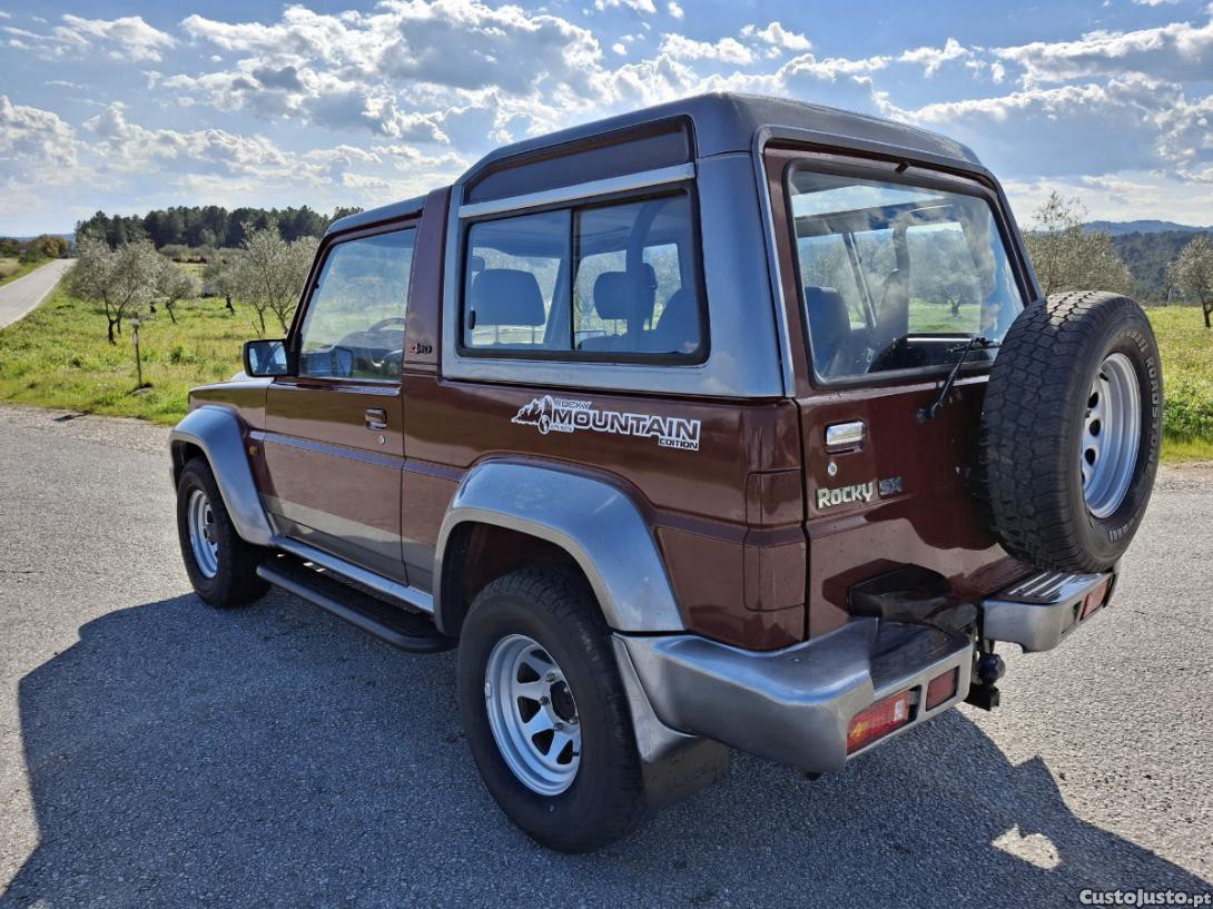 Daihatsu Rocky 2.8td 4x4 — fotografia 9