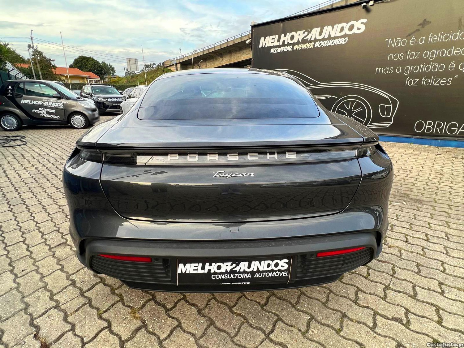 Porsche Taycan Bateria Performance Plus — fotografia 14