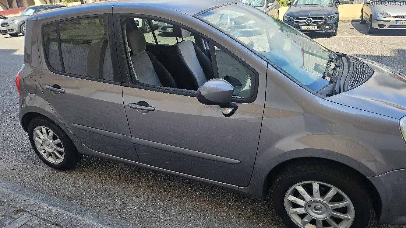 Renault Modus 1.2 Tce dilynamique S 2008 — fotografia 9