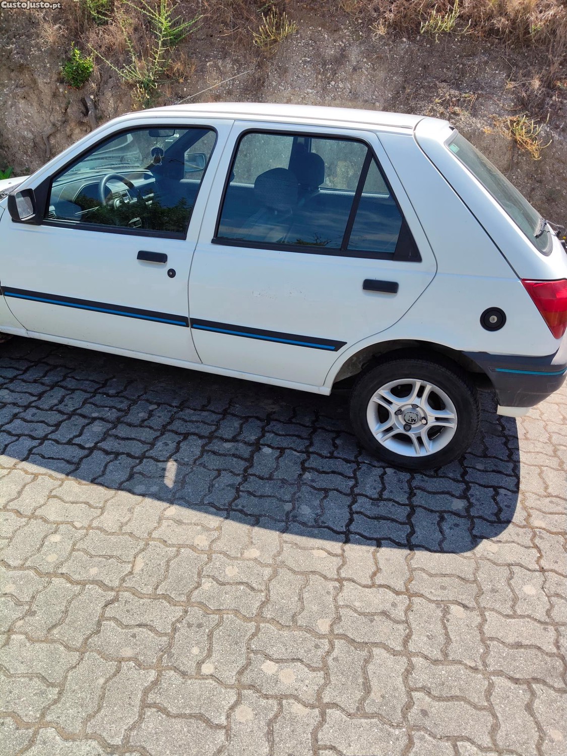 Ford Fiesta 1.1 — fotografia 2