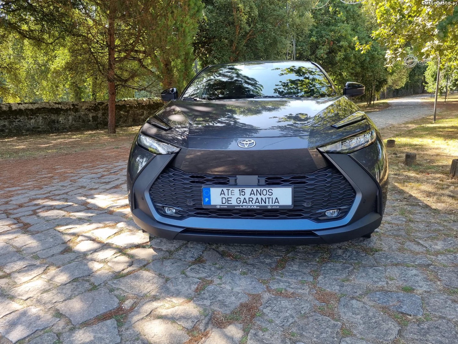Toyota C-HR 2.0 PLUG IN — fotografia 10