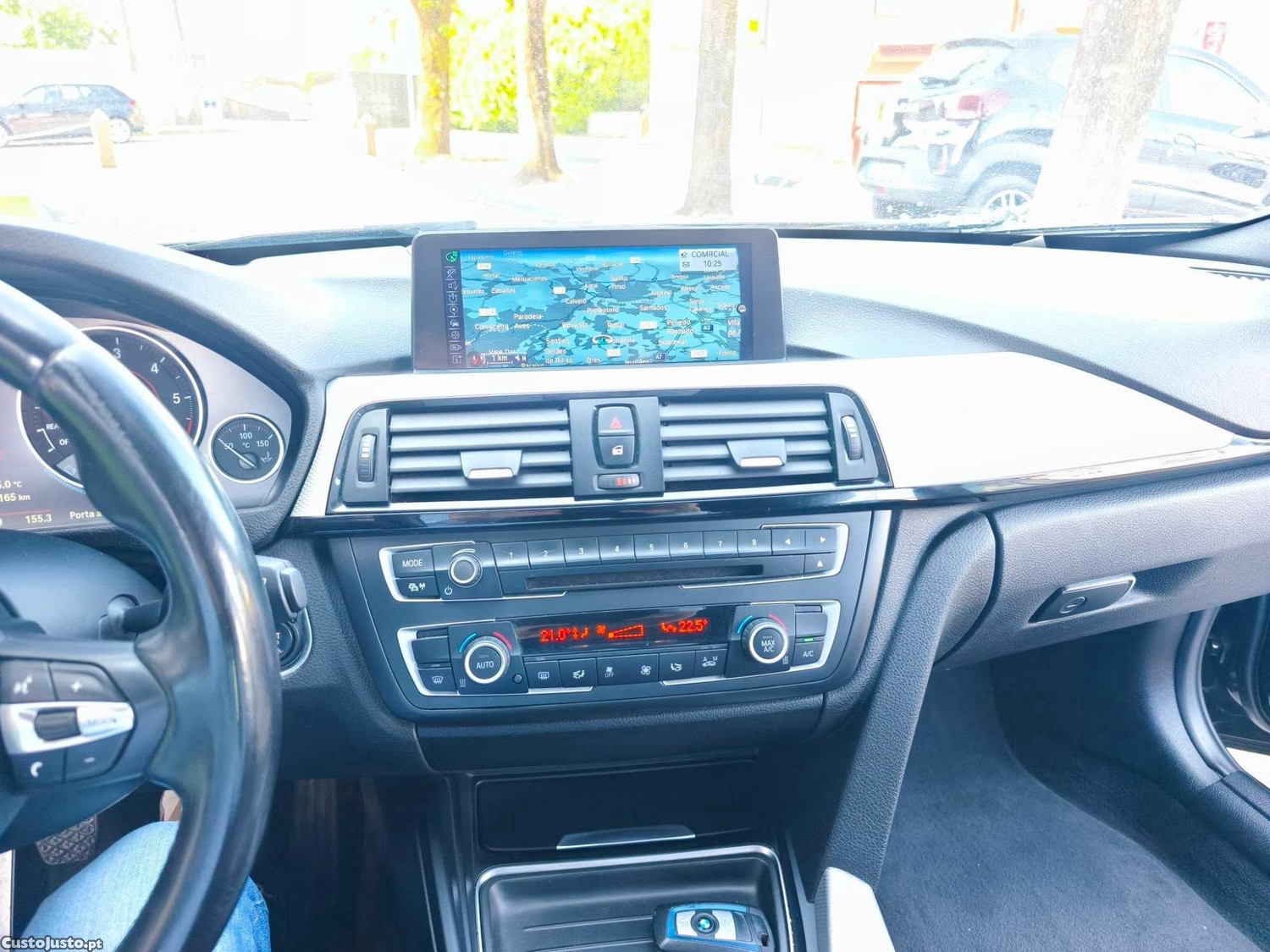 BMW 318 Pack M — fotografia 2
