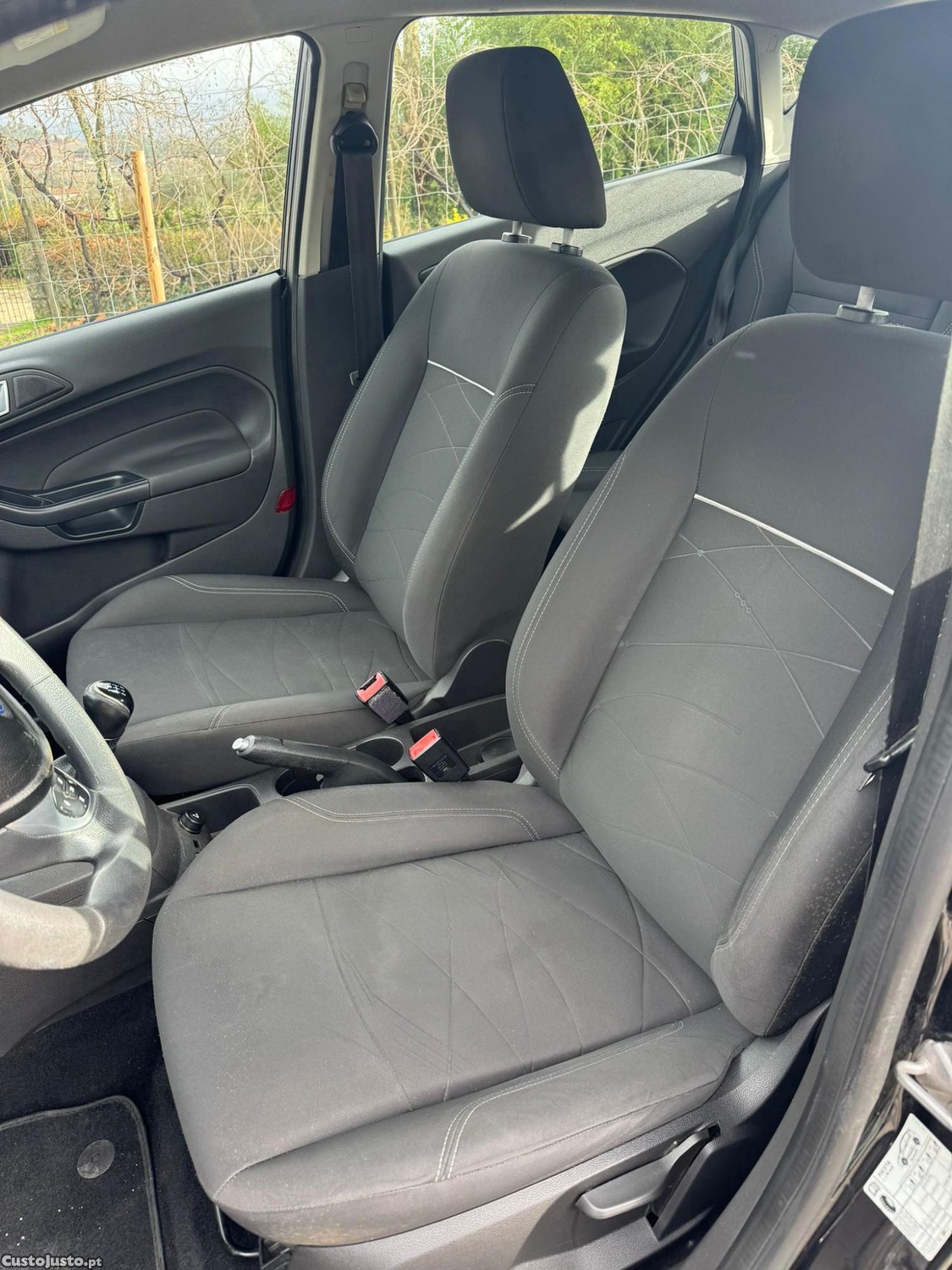 Ford Fiesta 1.0 EcoBoost - 14 — photo 3