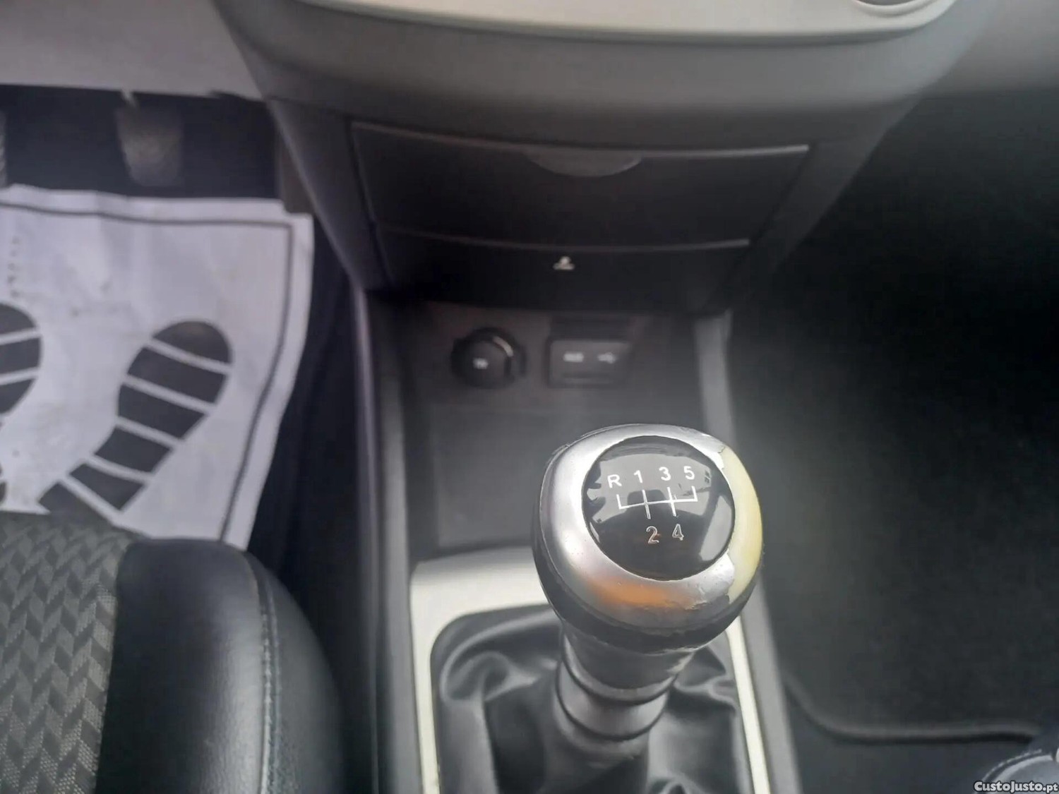 Kia Ceed 1.4 CVVT EX ISG — fotografia 10