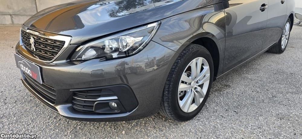 Peugeot 308 1.5 BlueHDi Style — fotografia 18