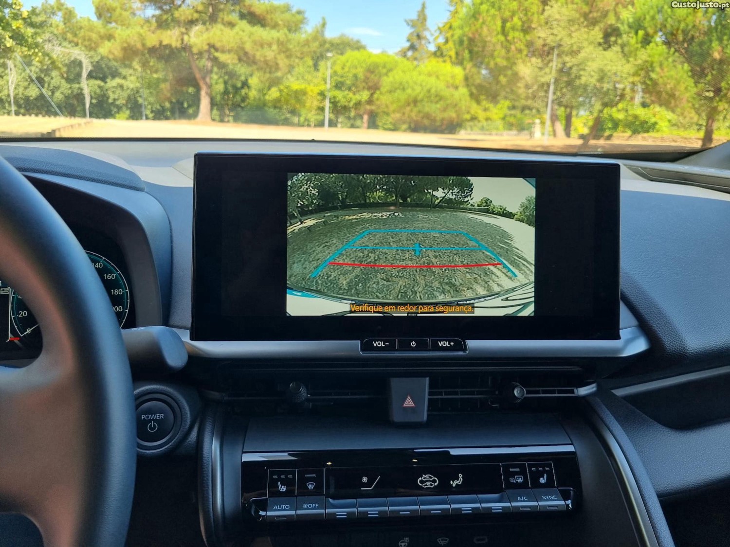 Toyota C-HR 2.0 PLUG IN — fotografia 5