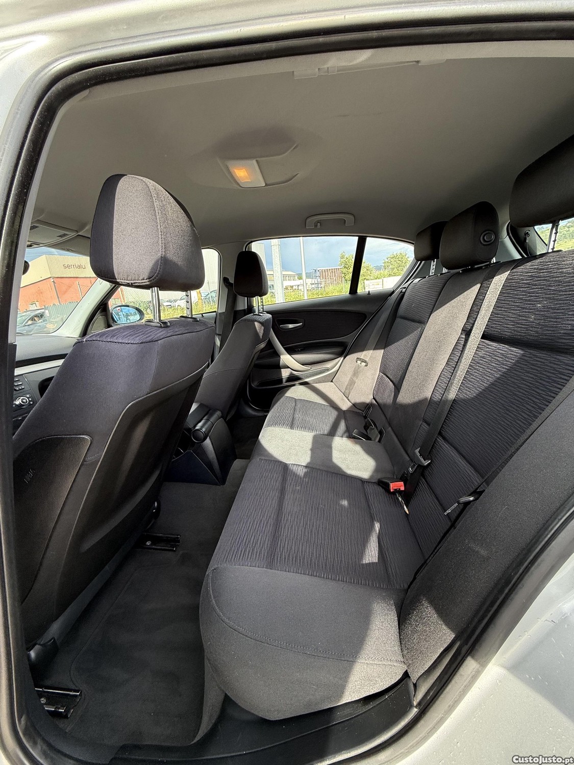 BMW 118 d — fotografia 3