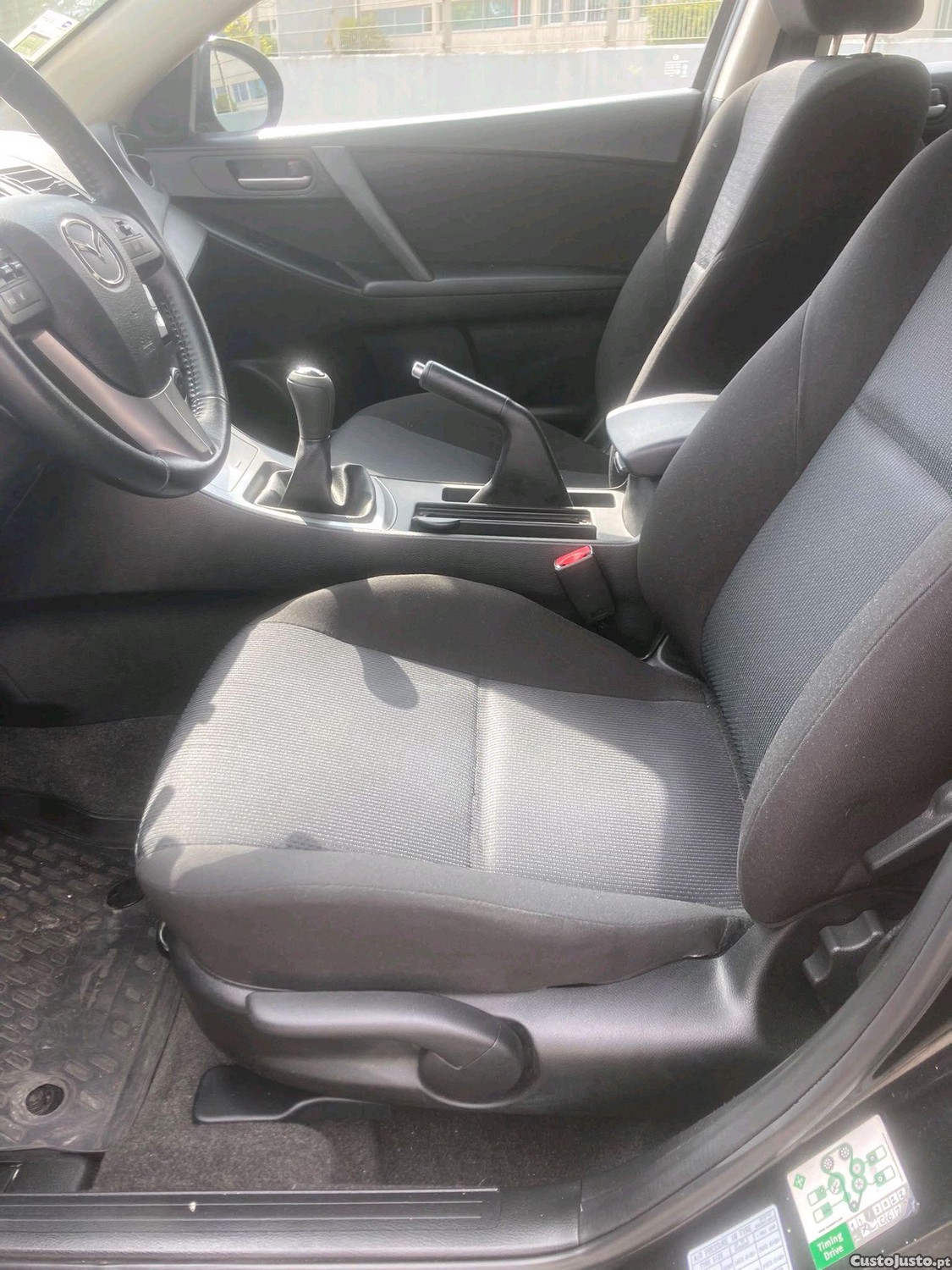 Mazda 3 1.6 exclusive — fotografia 3