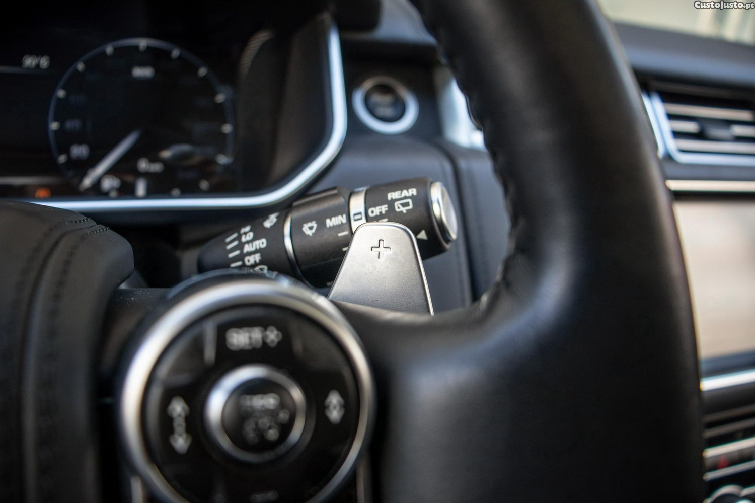 Land Rover Range Rover 4.4 SDV8 Autobiography — fotografia 14