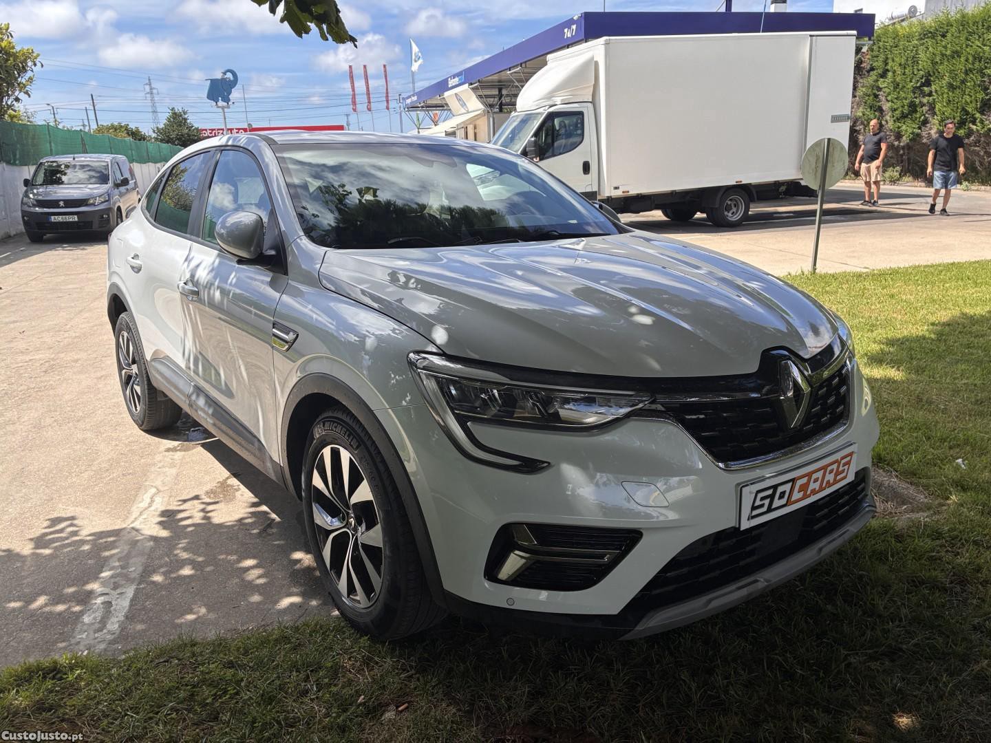 Renault Arkana 1.6 E-Tech Full Hybrid Evolution — fotografia 4