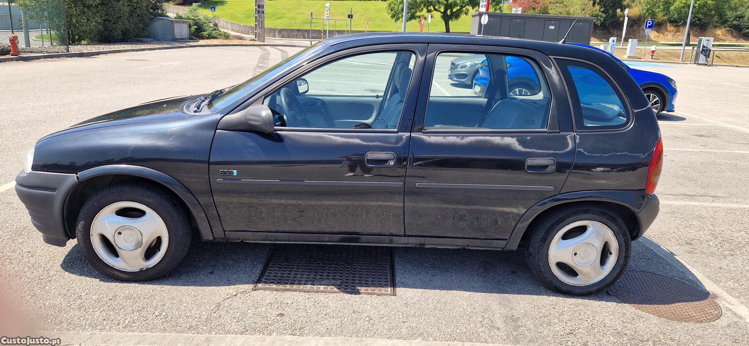 Opel Corsa Eco — fotografia 4