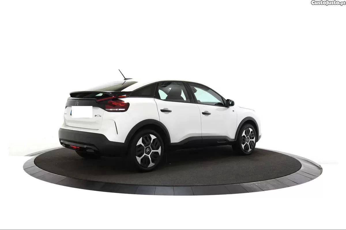 Citroën e-C4 100 kw e-you — fotografia 5