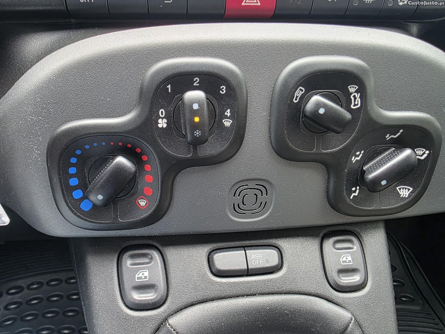 Fiat Panda 1.2 Lounge — fotografia 6