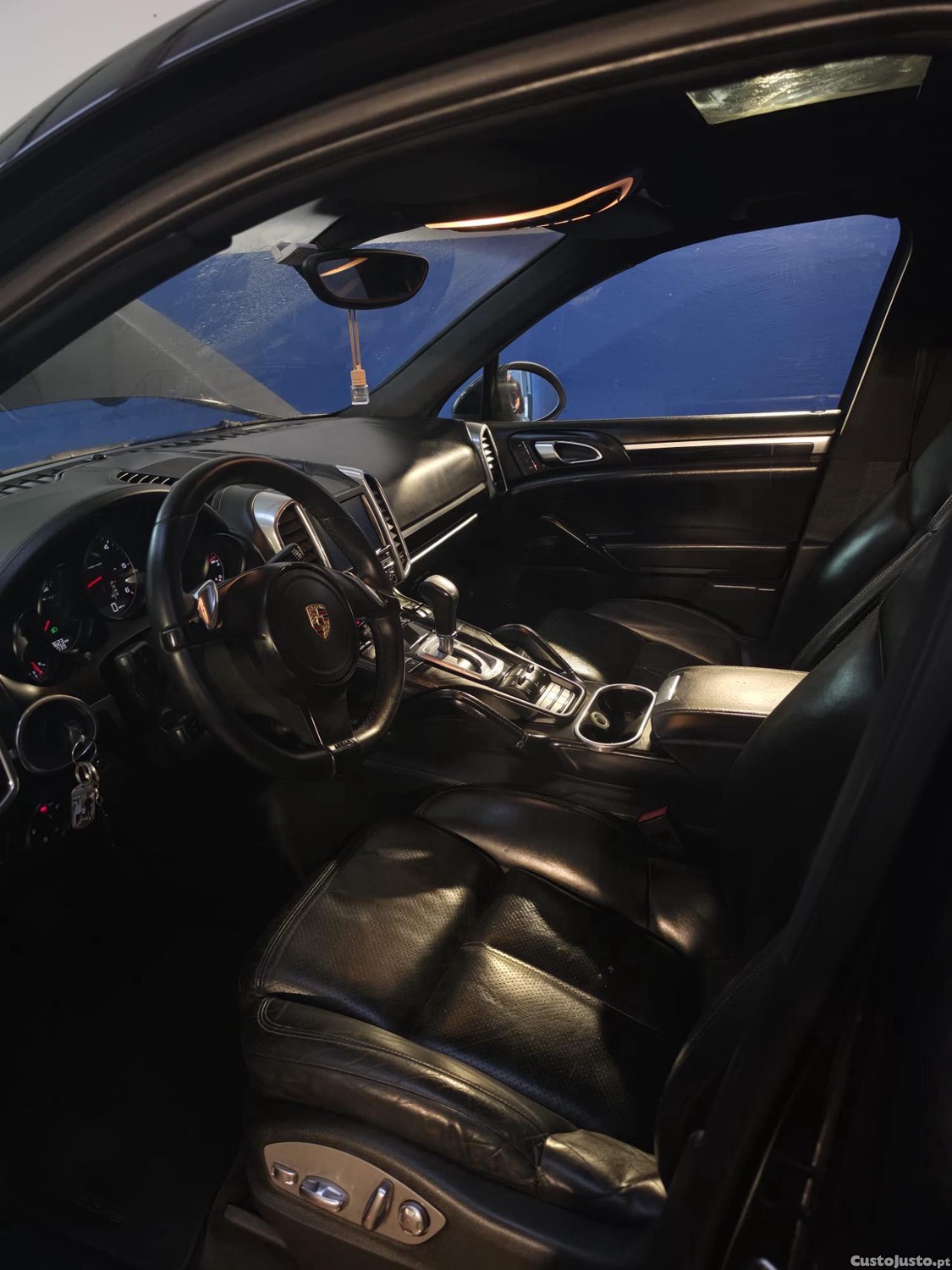 Porsche Cayenne 3.0 — fotografia 6