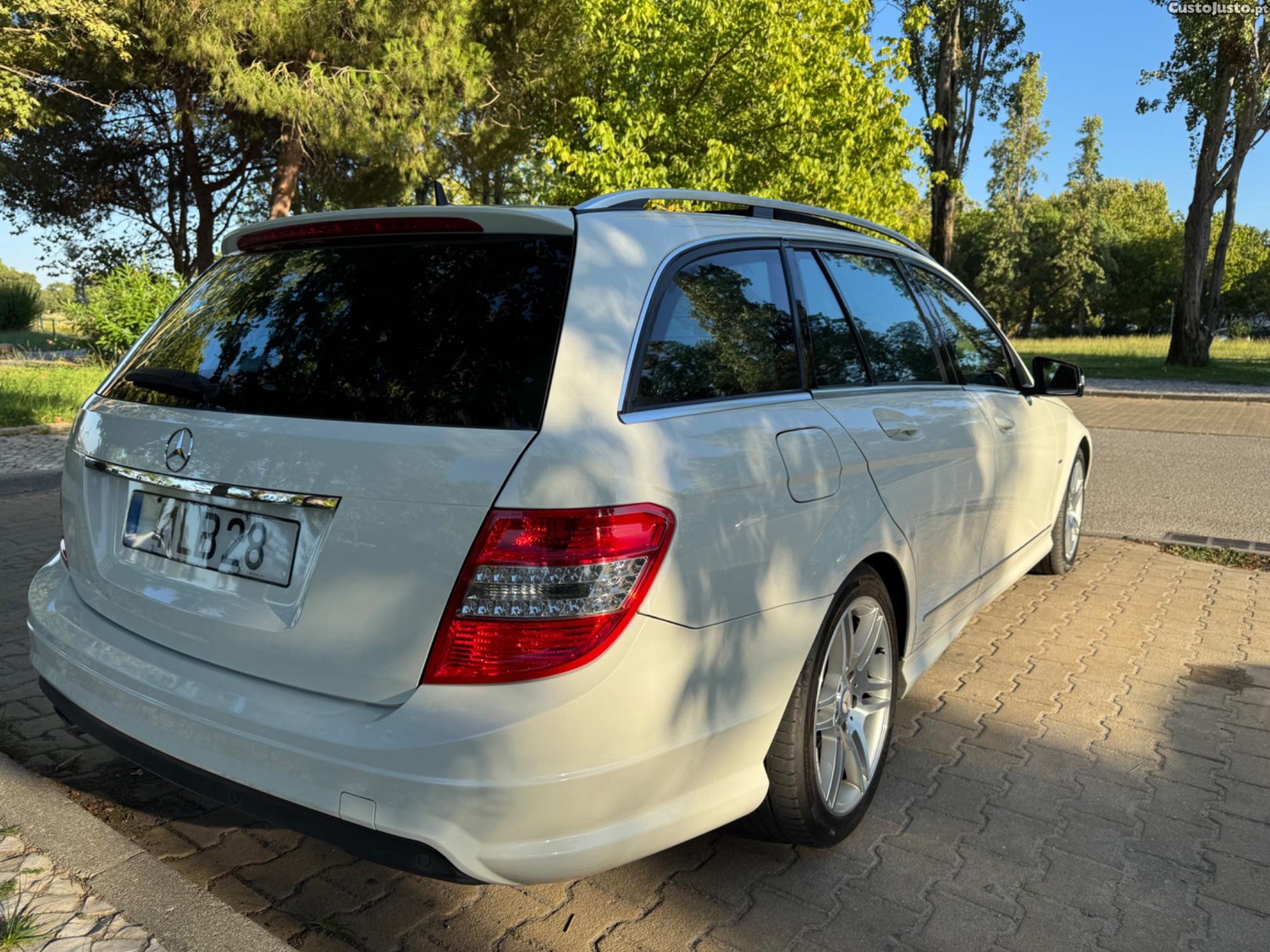 Mercedes-Benz C 220 CDI Station Avantgard BlueEFFICIENCY — fotografia 9
