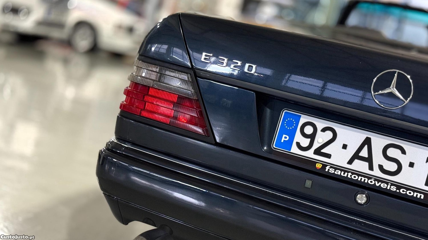 Mercedes-Benz E 320 W124 — fotografia 16