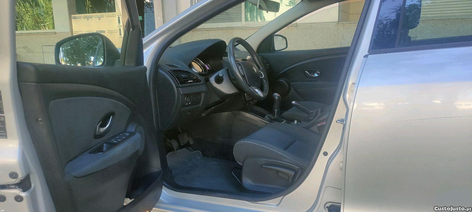 Renault Mégane grandtour — fotografia 5