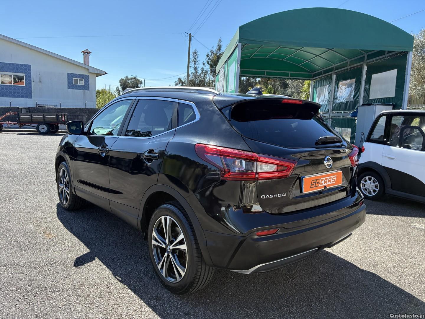 Nissan Qashqai 1.5 dCi Tekna — fotografia 14