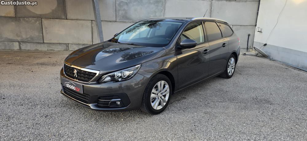 Peugeot 308 1.5 BlueHDi Style — fotografia 17