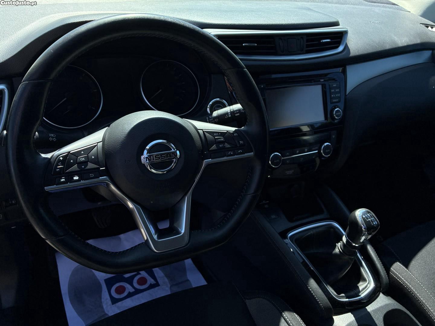 Nissan Qashqai 1.5 dCi Tekna — fotografia 4