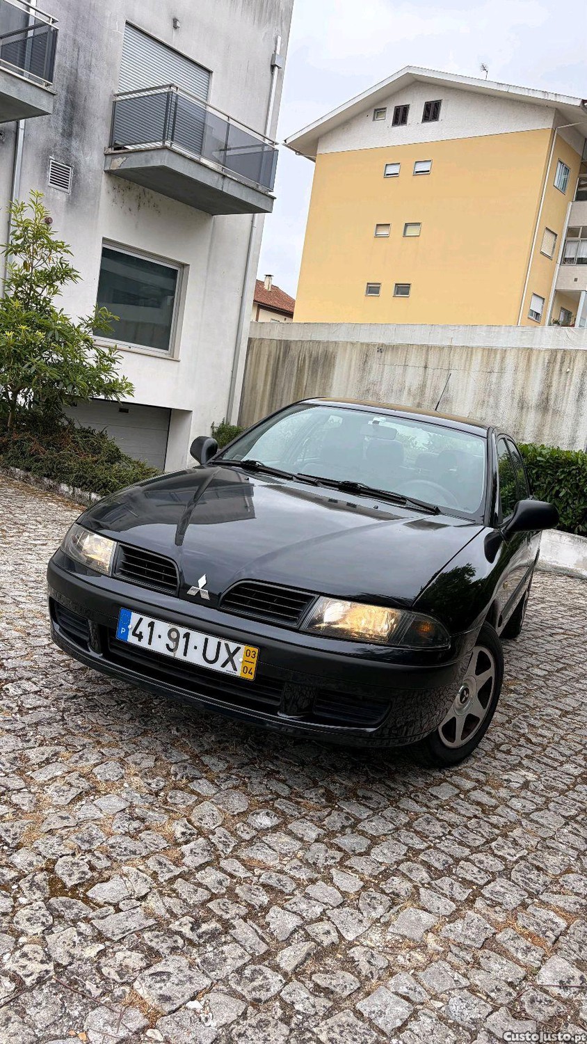 Mitsubishi Carisma 1.3 90cv — fotografia 8