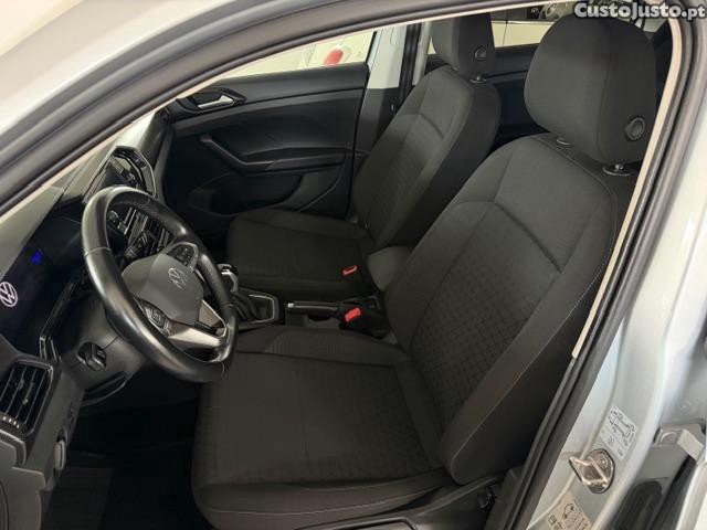 Volkswagen T-Cross 1.0 TSI Life DSG — fotografia 9