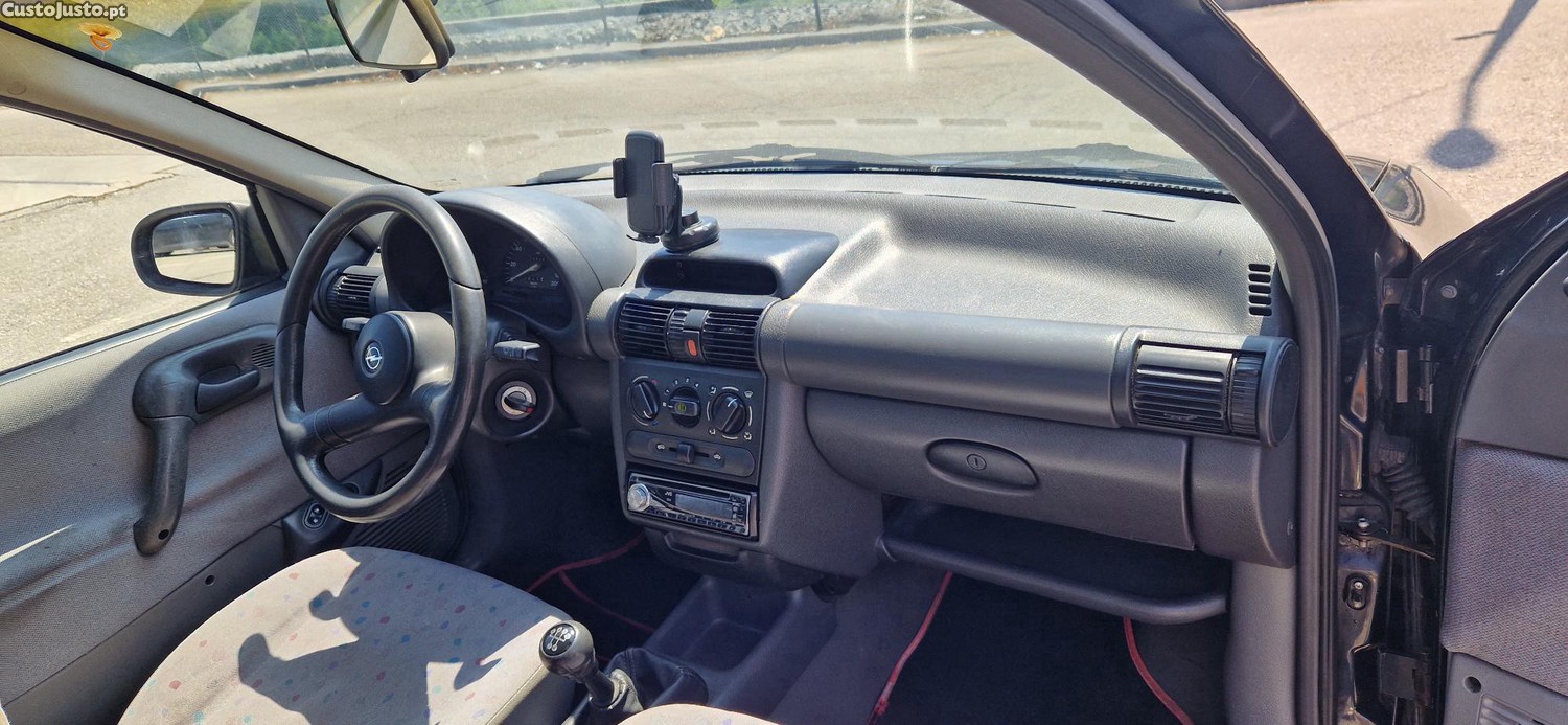 Opel Corsa Eco — fotografia 3