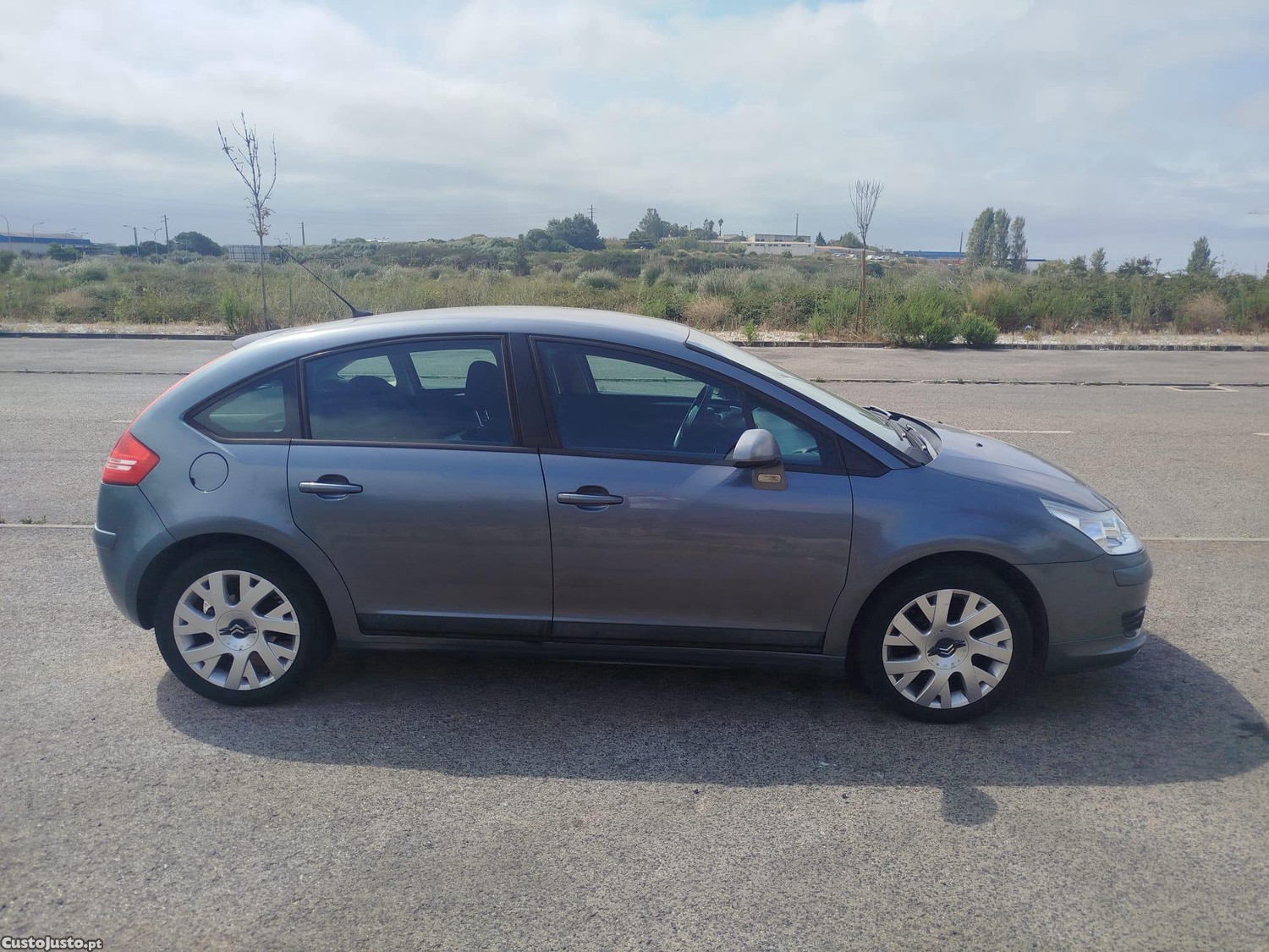 Citroën C4 1.6 HDI — fotografia 11