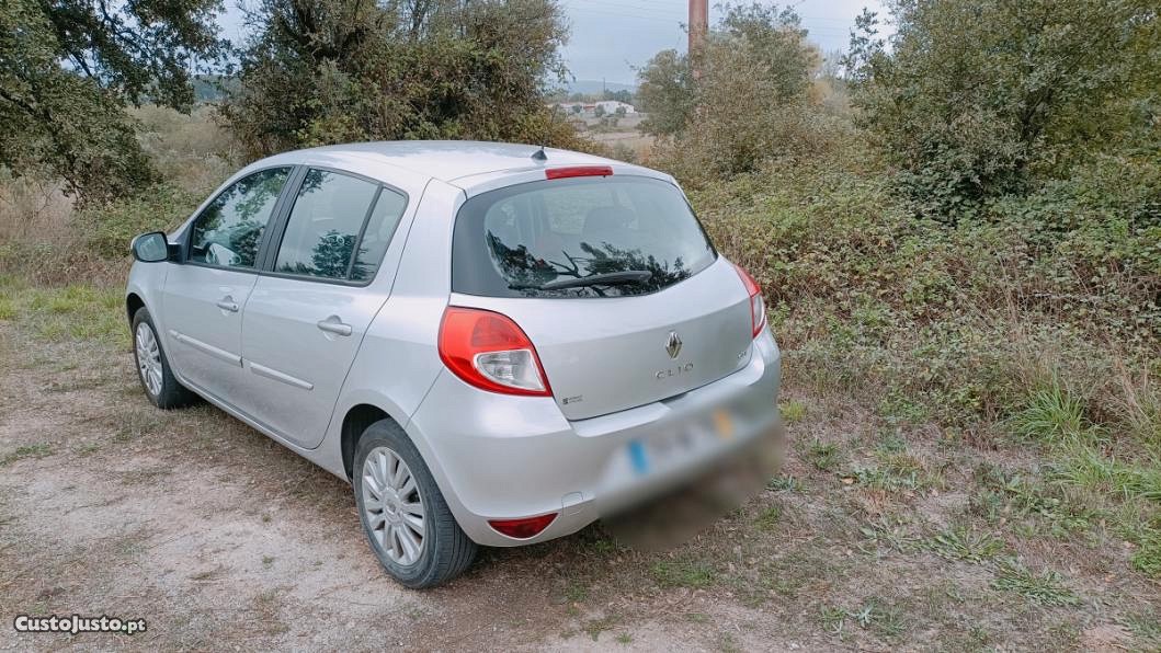 Renault Clio Dinamic 1.5 DCI — fotografia 6