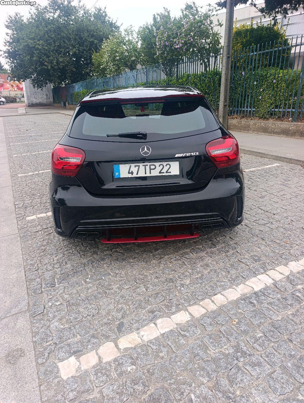 Mercedes-Benz A 180 Line AMG — fotografia 9