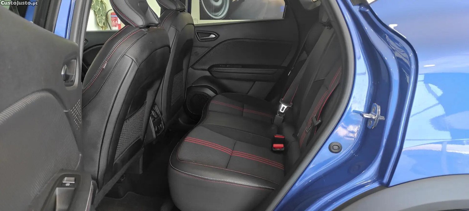 Renault Captur 1.0 TCe RS Line — fotografia 14