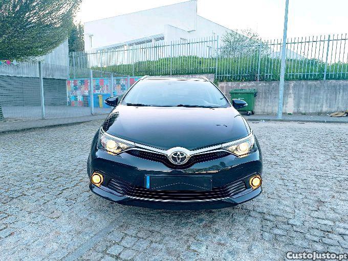 Toyota Auris SPORTS TOURING 1.4 D-4D ÚNICO DONO NACIONAL — fotografia 11